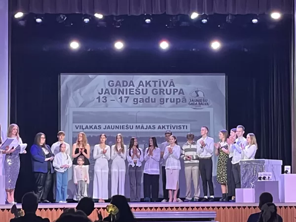 ''Gada jaunietis skolā 2025''